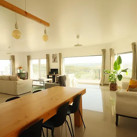 فيلة Peace House - 6 *