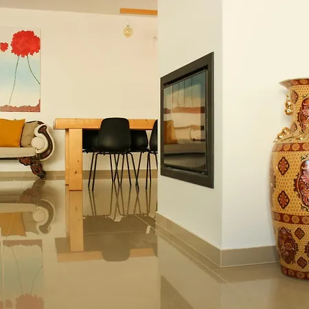 فيلة Peace House - 6 لورينها